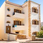 Petra 3*