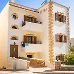 Petra בית הארחה 3*